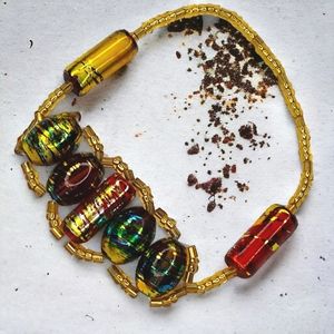 Glass bead bracelet stretch fit